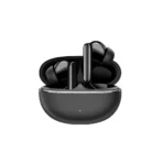 Person wearing HONOR CHOICE Earbuds X8i wireless earphones during daily commute