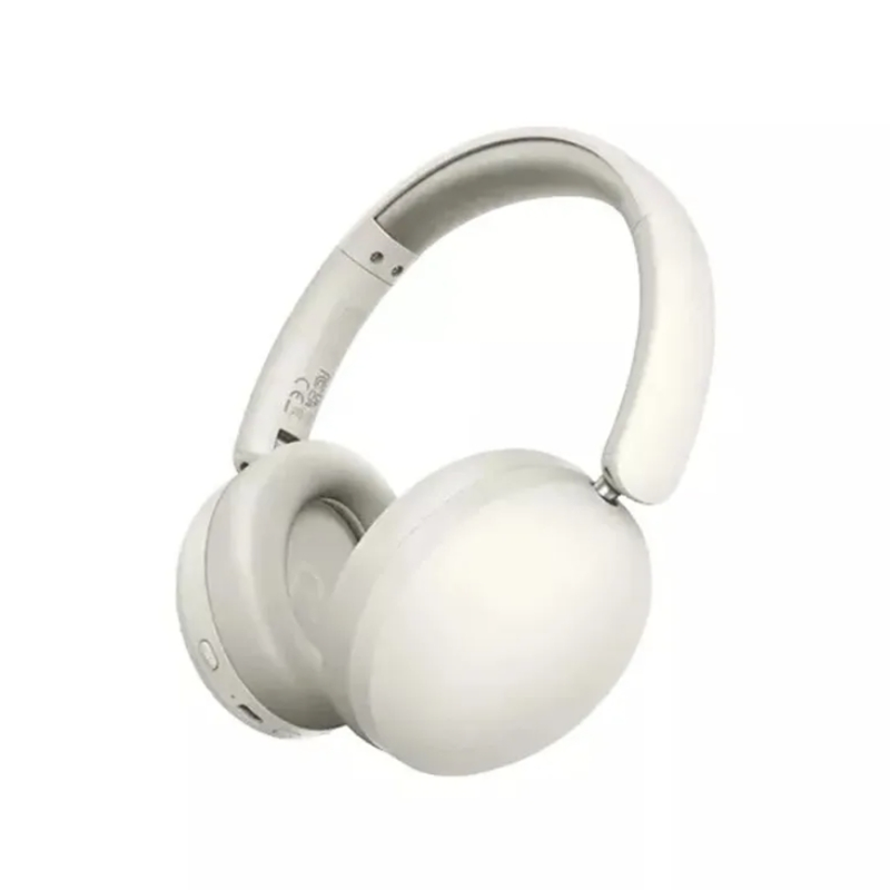 UGREEN Studio Max2 overhead headphones showing plush memory foam earcups